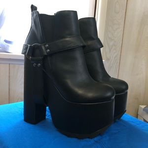 YRU Gemma Boot